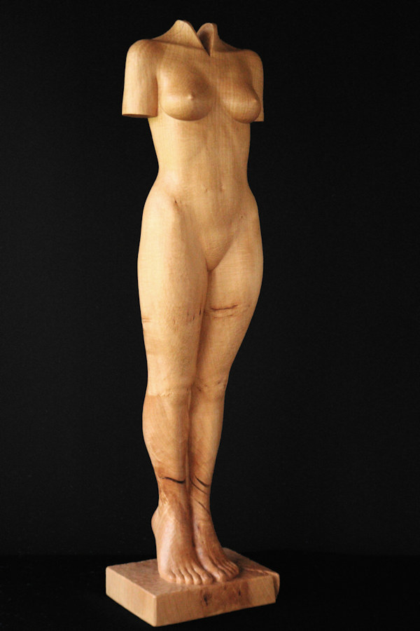 Standing Nude #2, left-front-side, houten beeld / wood sculpture by Leo Pruijt, NL