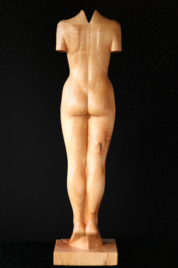 Standing Nude #2, backside, houten beeld / wood sculpture by Leo Pruijt, NL